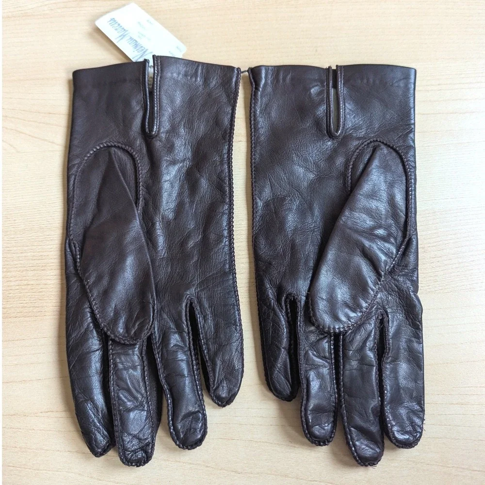 Neiman Marcus Brown Lambskin Leather Gloves Silk Lined Quiet Luxury Large NWT